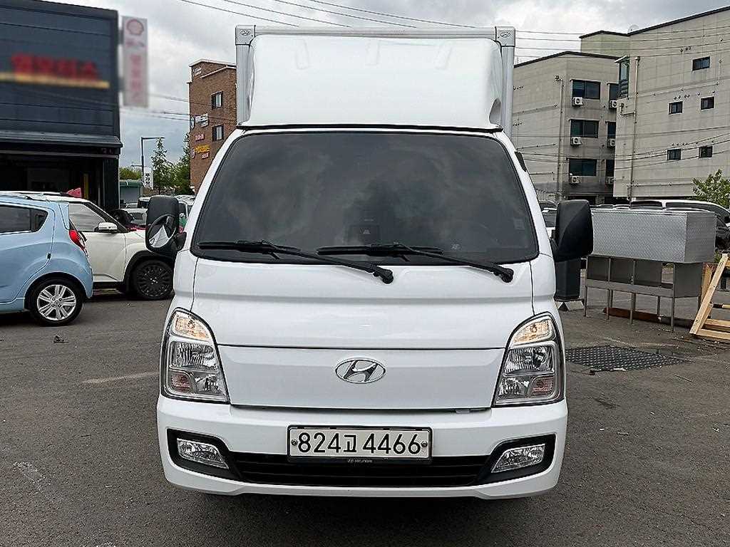 현대 포터2 1톤 표준탑 - 중고 트럭 매물 이미지