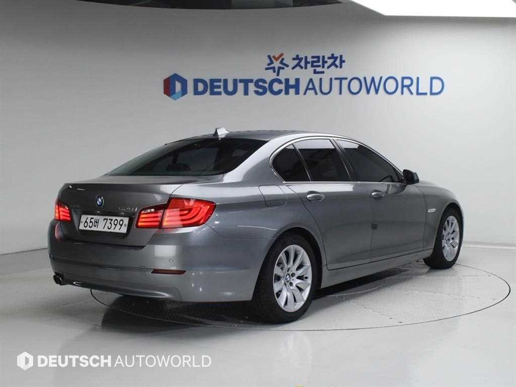BMW 5시리즈 528i xDrive 사진 2/20