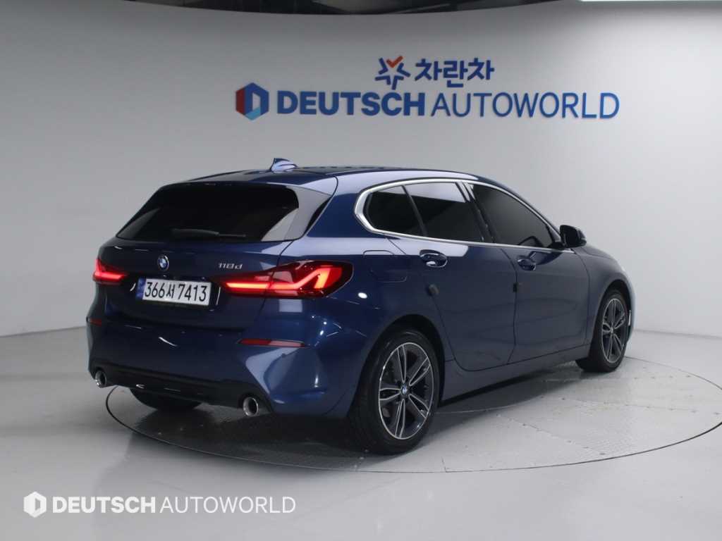 BMW 1시리즈 118d 스포츠 사진 2/20