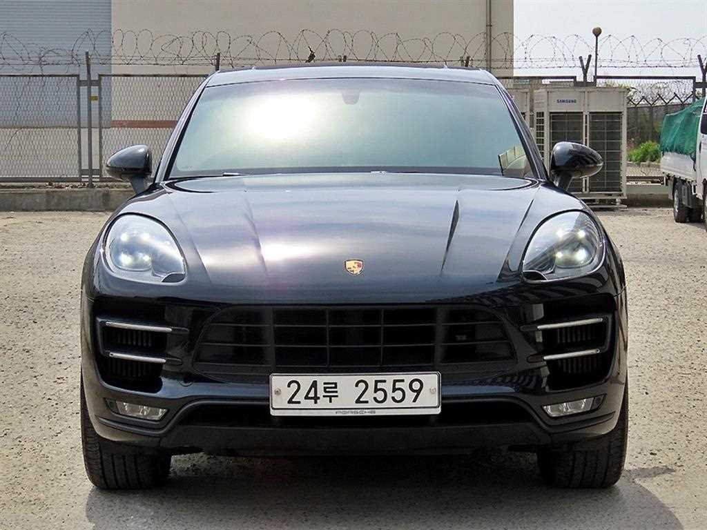 포르쉐 마칸 가솔린 3.6 터보 사진 2/20