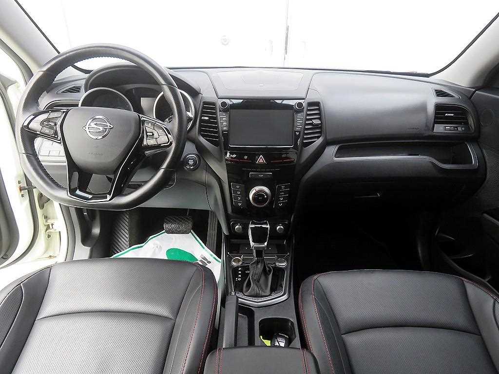 KG Mobility (Ssangyong) Tivoli 4WD Diesel 1.6 IX 9