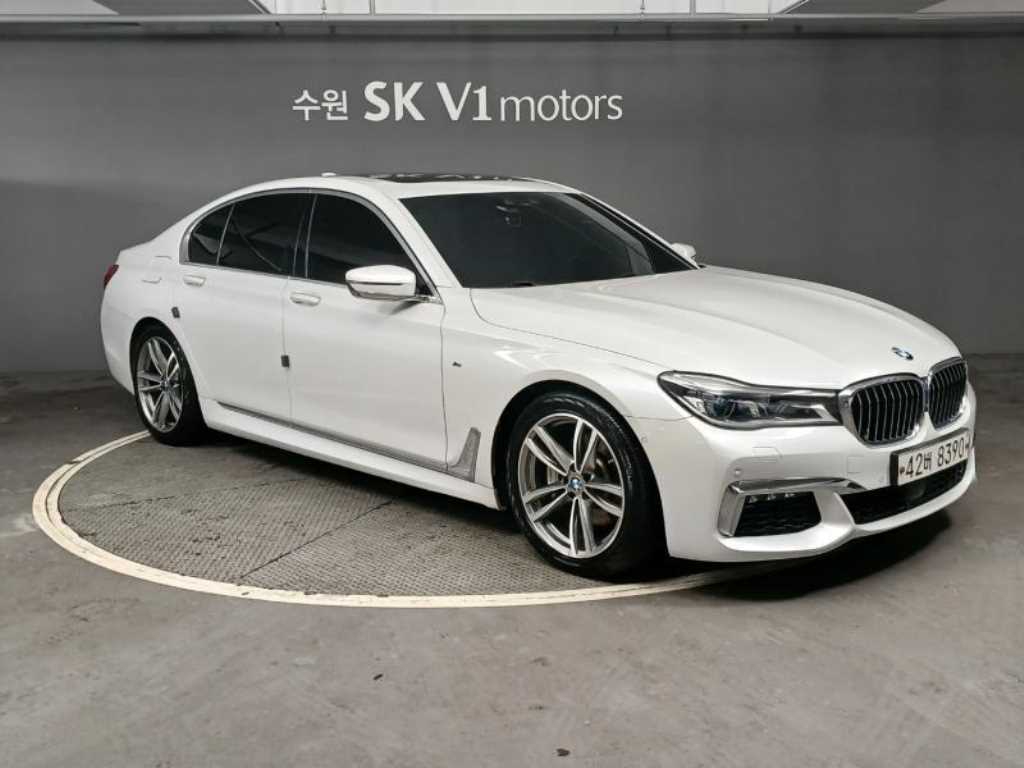 BMW 7시리즈 730d xDrive M 스포츠 사진 2/20
