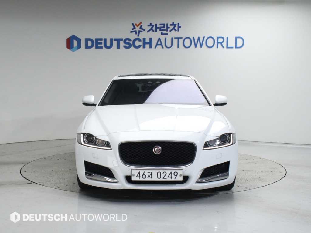 XF(X260) 2.0D 프레스티지 AWD 2017년식