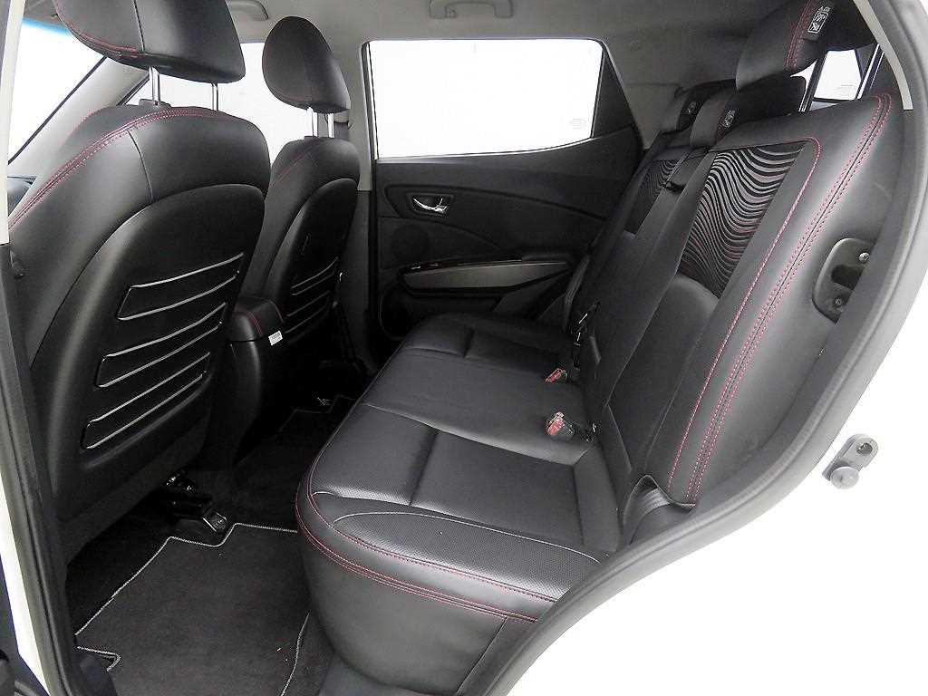 KG Mobility (Ssangyong) Tivoli 4WD Diesel 1.6 IX 8