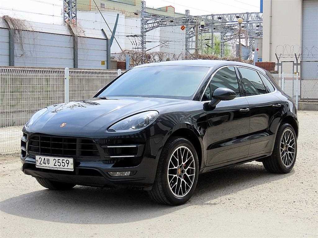 마칸 가솔린 3.6 터보 2015년식
