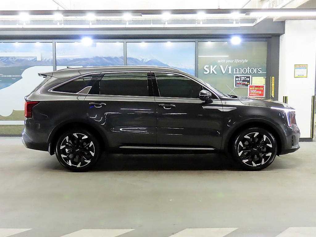 Kia Sorento Gasoline 2.5T 4WD Signature — фото 3