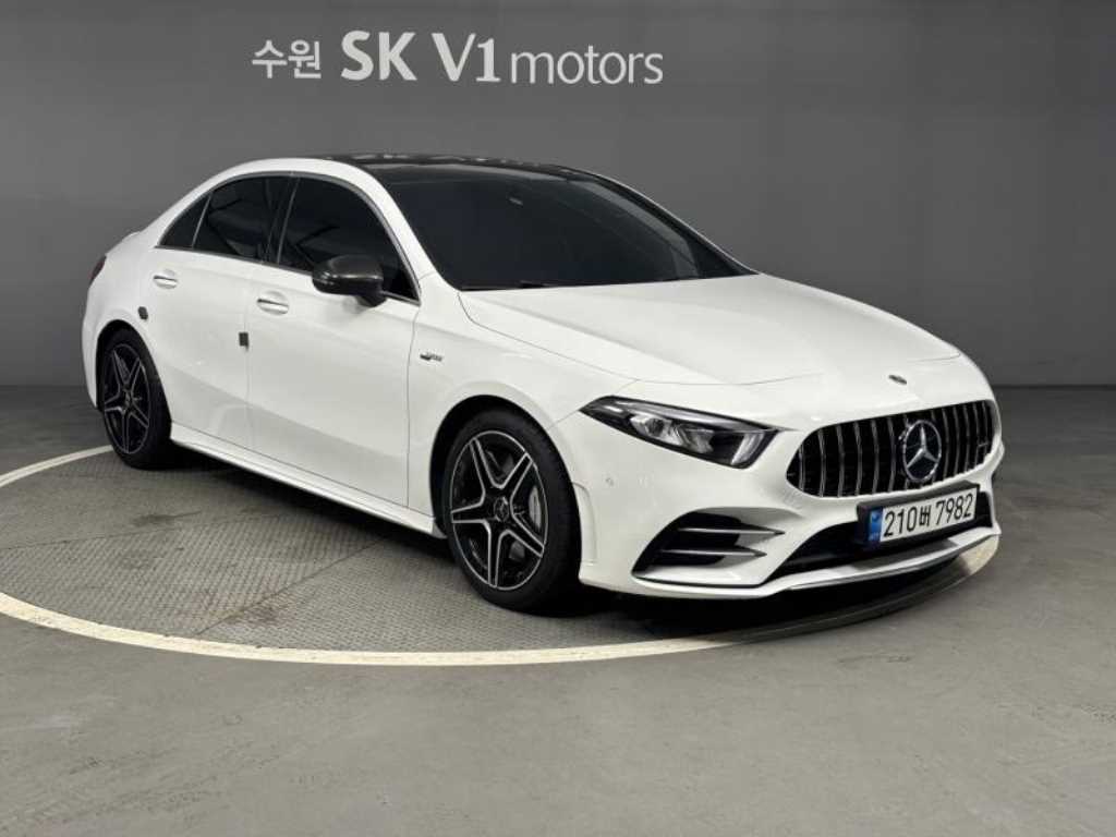 A클래스 W177 AMG A35 4MATIC 세단 2021년식