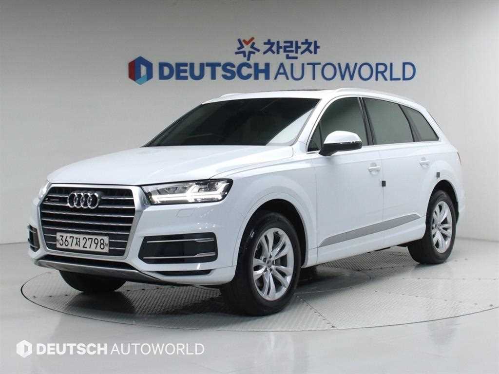 Q7 (4M) 45 TFSI 콰트로 2019년식