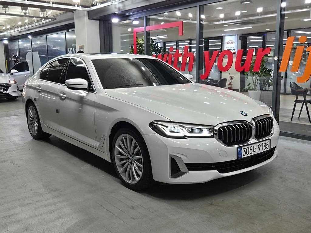 5시리즈 (G30) 530i xDrive M 스포츠 2023년식