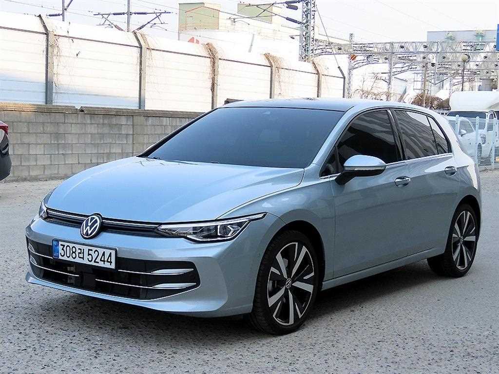 폭스바겐 골프 2.0 TDI 프리미엄 사진 2/20