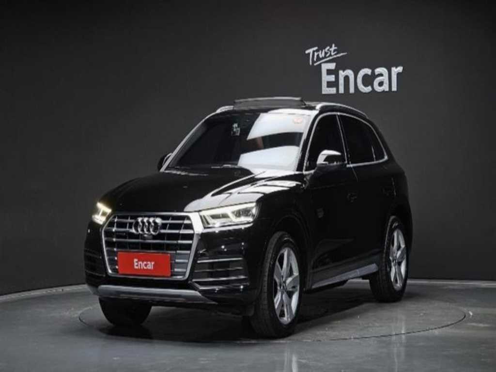 Q5 (FY) 45 TFSI 콰트로 프리미엄 2020년식