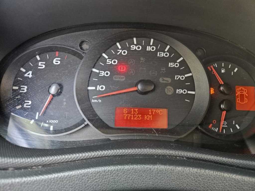 Renault Master 2.3 7