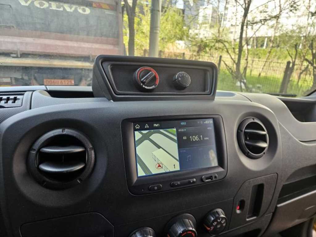 Renault Master 2.3 8
