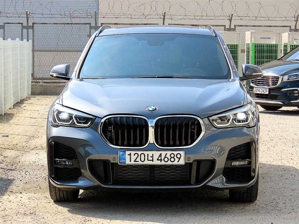 X1 (F48) xDrive 20i M 스포츠 2021년식