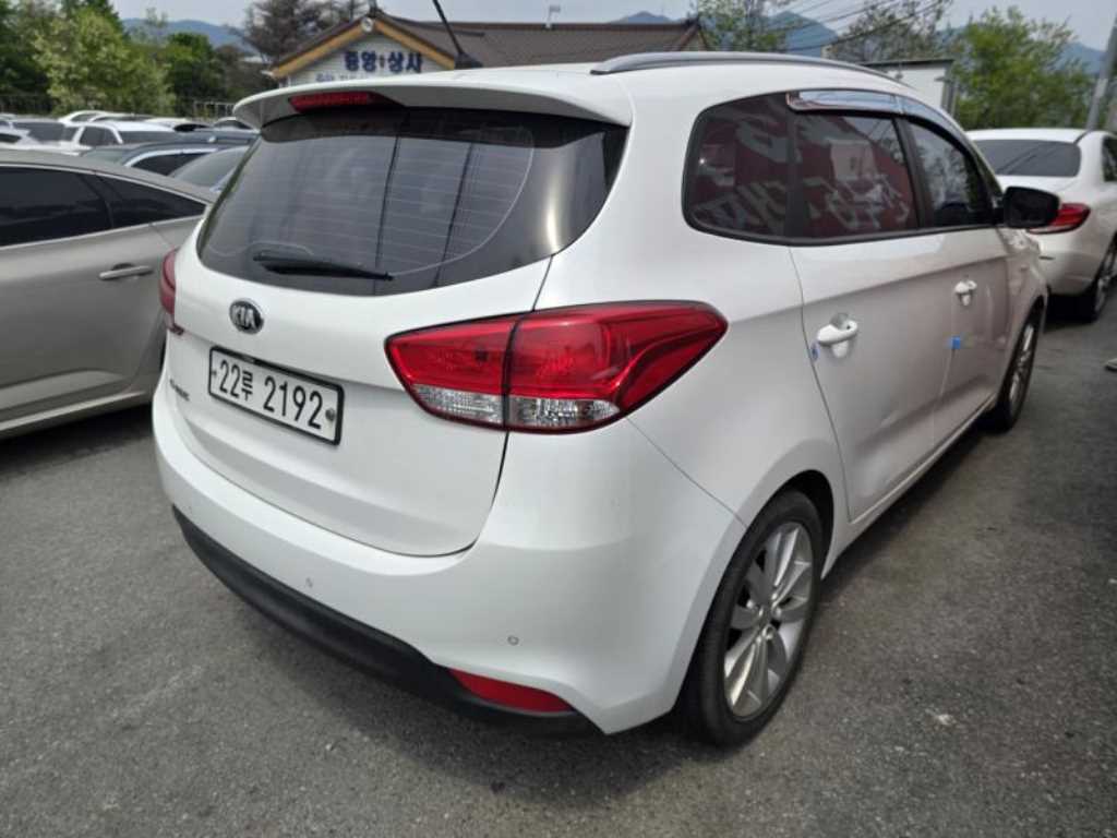 Kia Carens 1.7 VGT Prestige 7