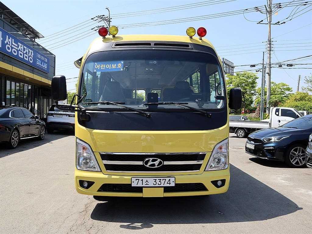 카운티 뉴 브리즈 어린이버스 장축 29인승 디럭스 2022년식