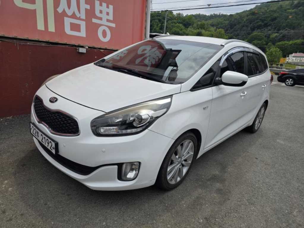 Kia Carens 1.7 VGT Prestige 3