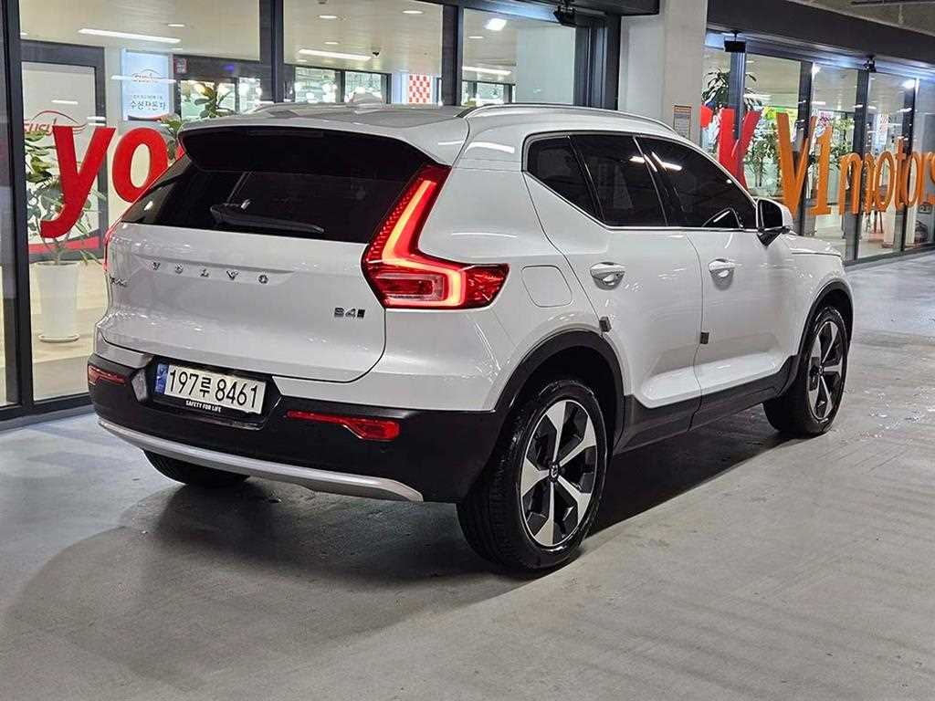 Volvo XC40 B4 AWD Ultimate Bright 5