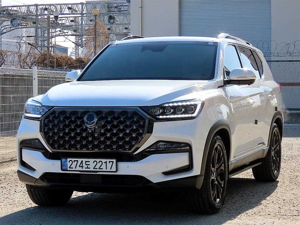 올 뉴 렉스턴 (Y450) 디젤 2.2 4WD 더 블랙 2022년식