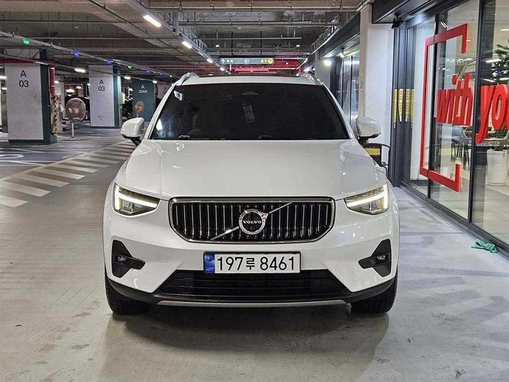 Volvo XC40 B4 AWD Ultimate Bright 3
