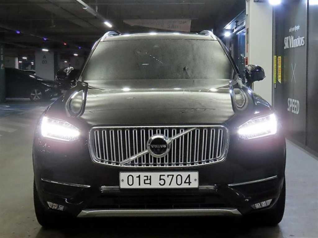 볼보 XC90 2.0 T6 AWD 인스크립션 사진 2/20
