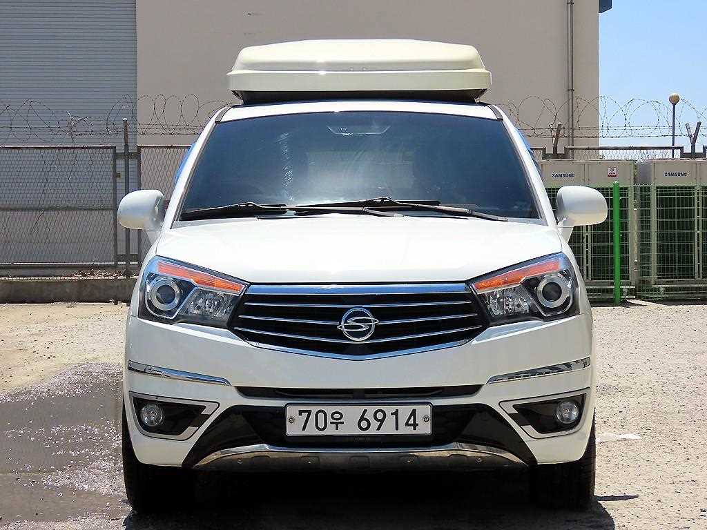 코란도투리스모 4WD TX 11인승 2018년식