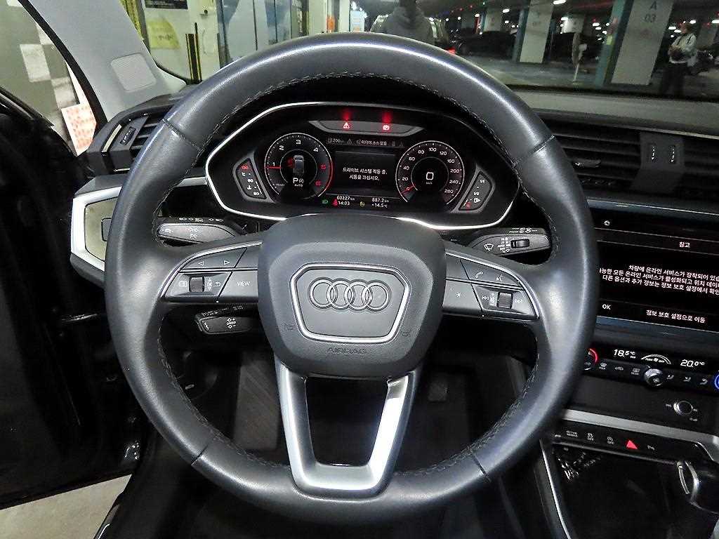 Audi Q3 35 TDI 9