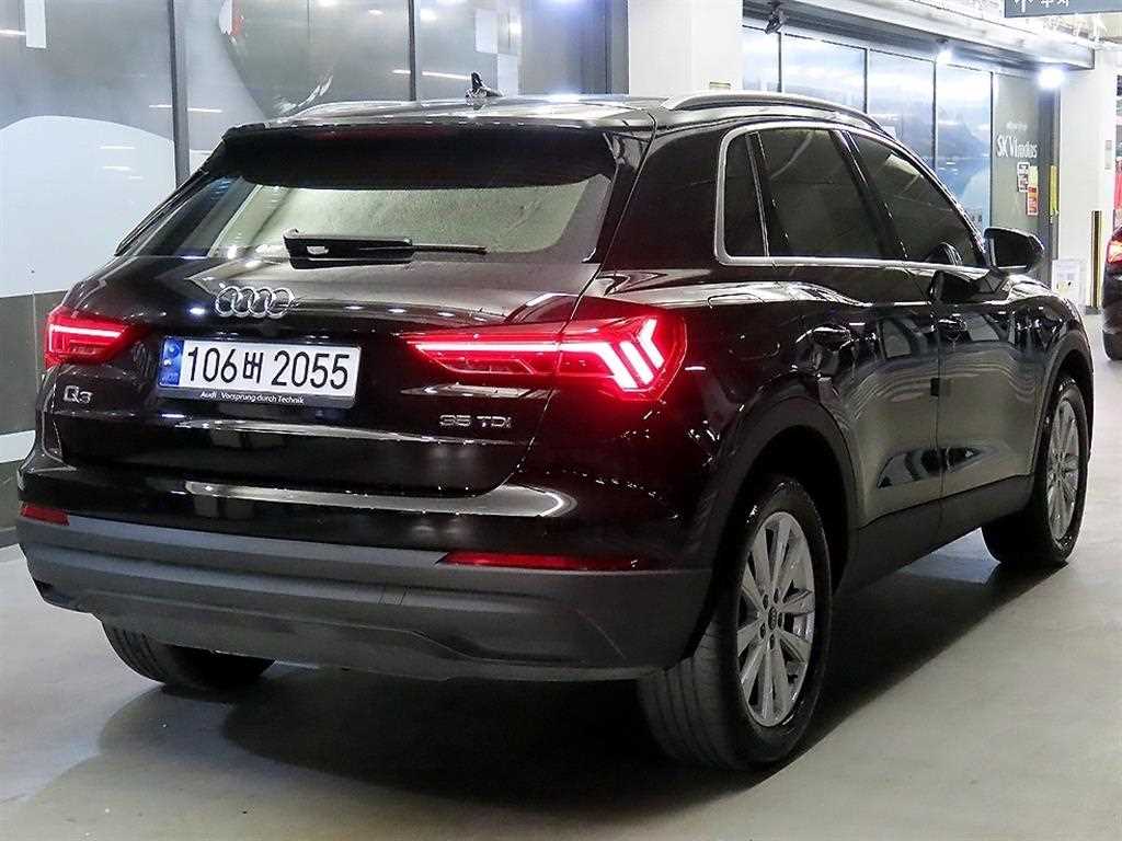 Audi Q3 35 TDI 5
