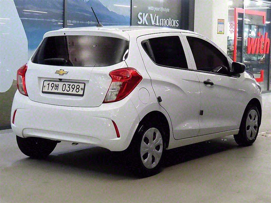 Chevrolet Spark 2016 Blanco - Importación desde Corea - HF Imports Iquique - Foto 18