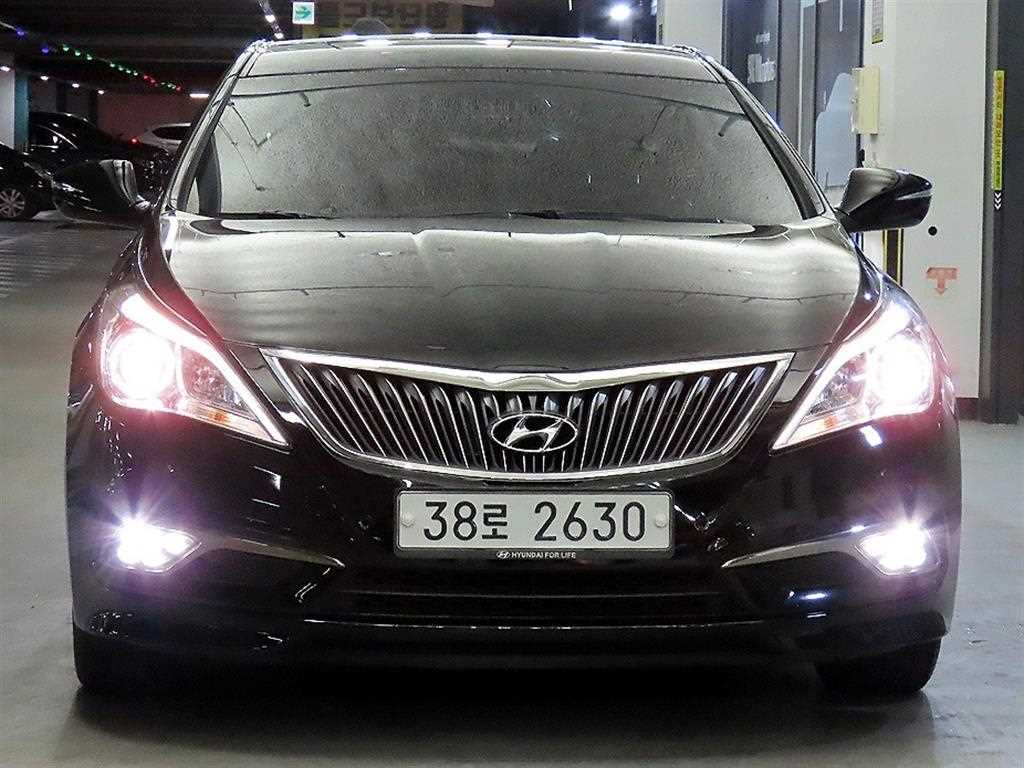 현대 그랜저 HG240 MODERN 사진 2/20