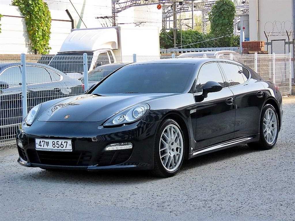 Porsche Panamera 3.6 2WD 3