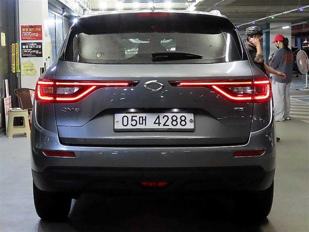 Renault QM6 Diesel 2WD RE 6