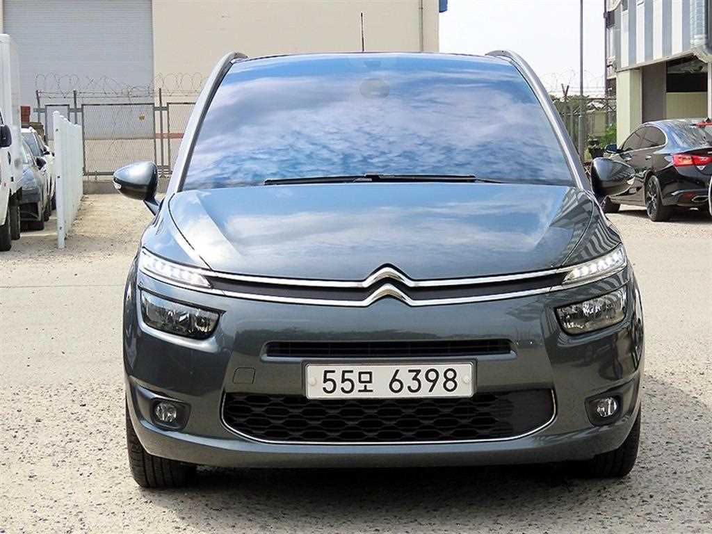 그랜드 C4 피카소 2.0 B-HDI 인텐시브 2015년식
