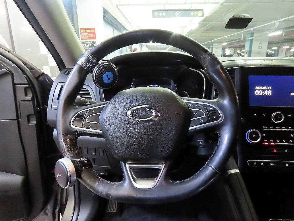 Renault QM6 Diesel 2WD RE 9