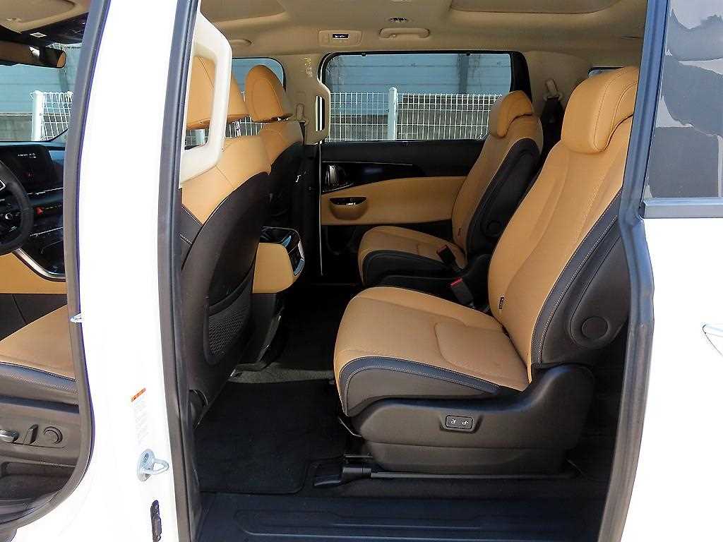 Kia Carnival Diesel Signature 7