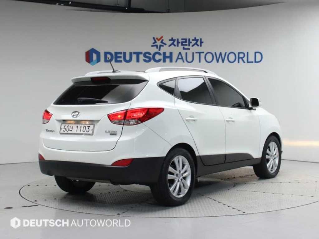 현대 투싼 2WD VGT LX20 럭셔리 사진 2/20
