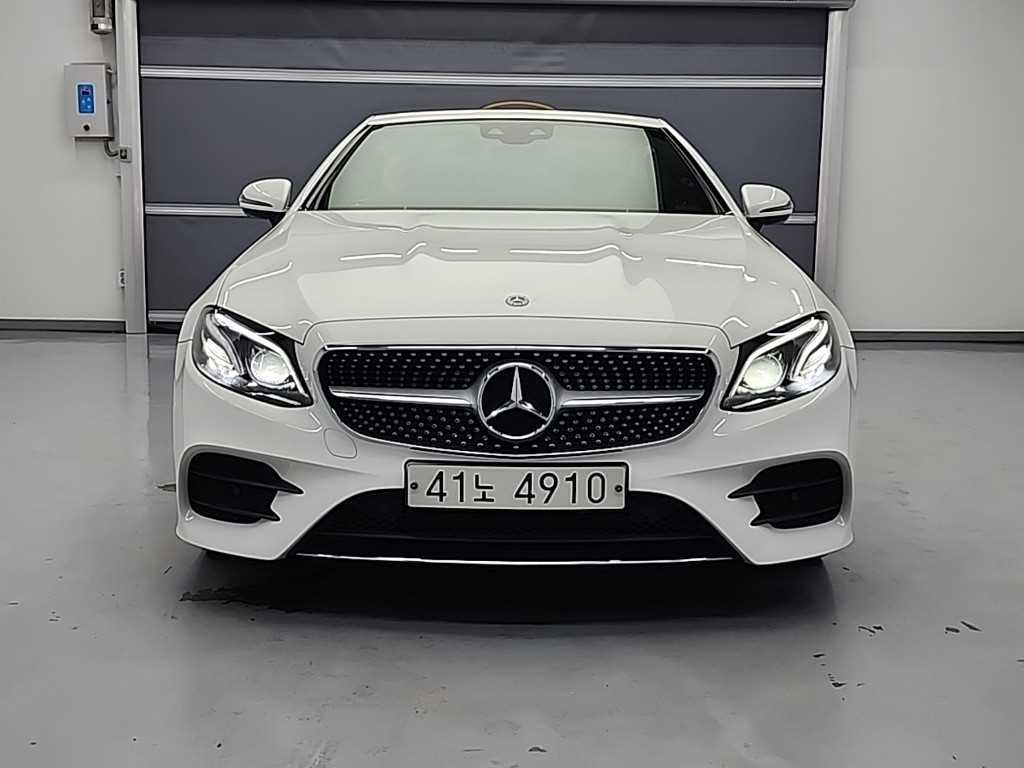 벤츠 E 클래스 E220d 카브리올레 사진 2/18