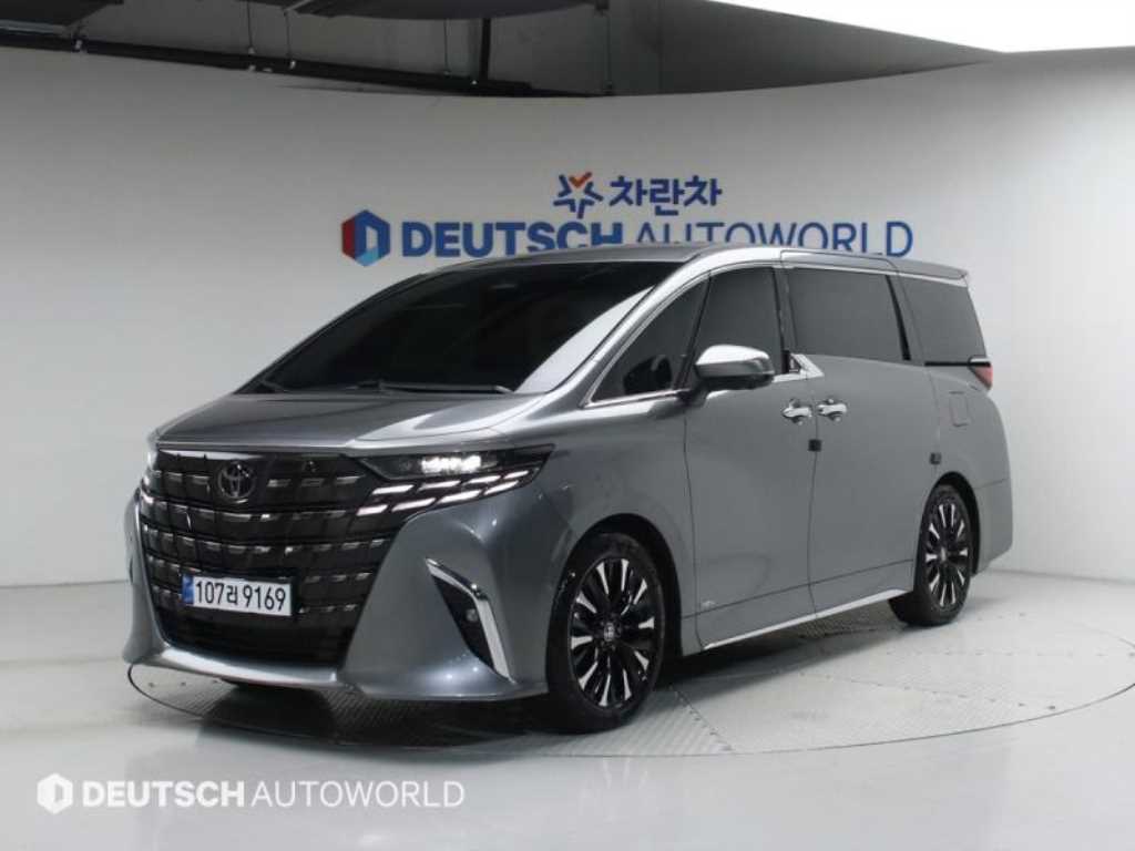 Toyota Alphard 2.5 HEV AWD