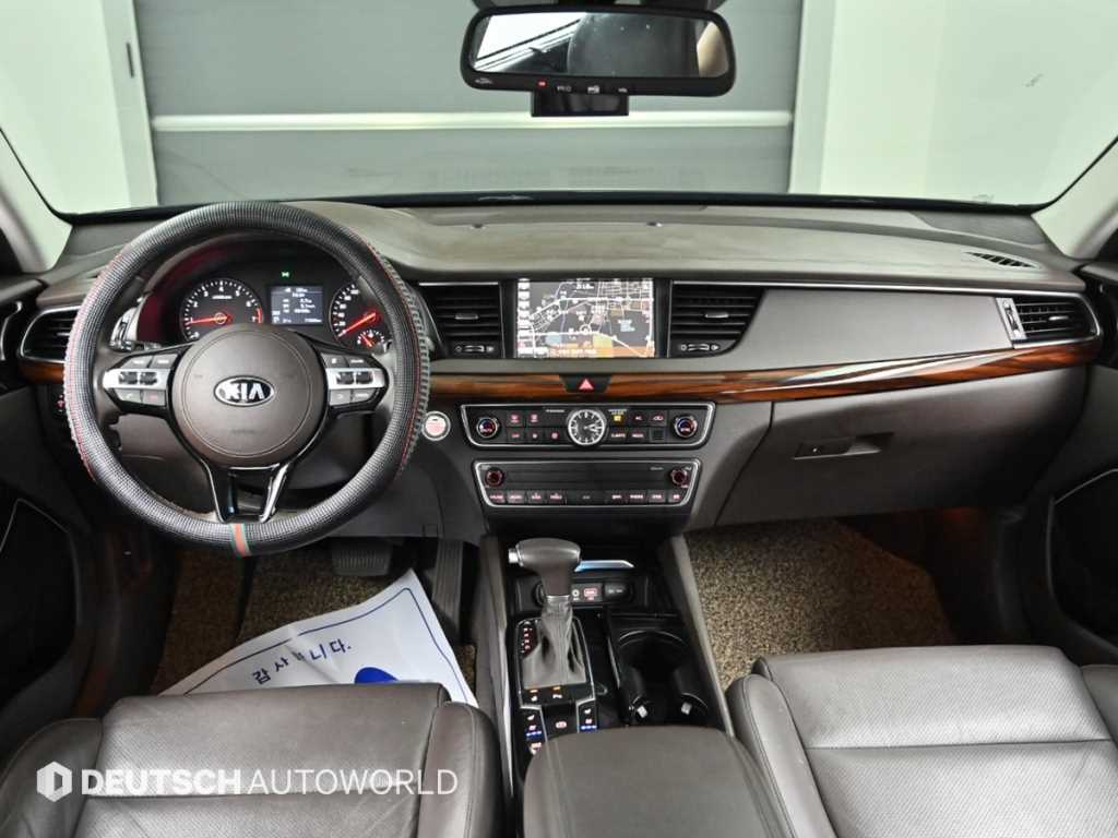 Kia K7 2.4 GDI Prestige 8