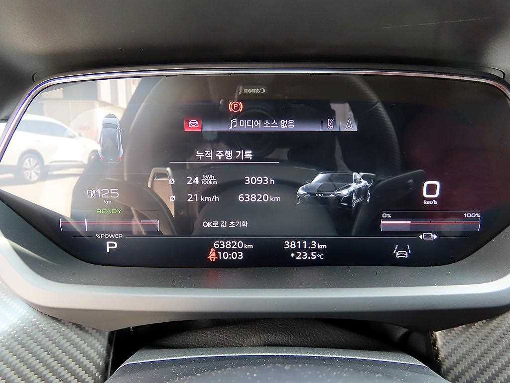 Audi e-tron GT Quattro Premium 10
