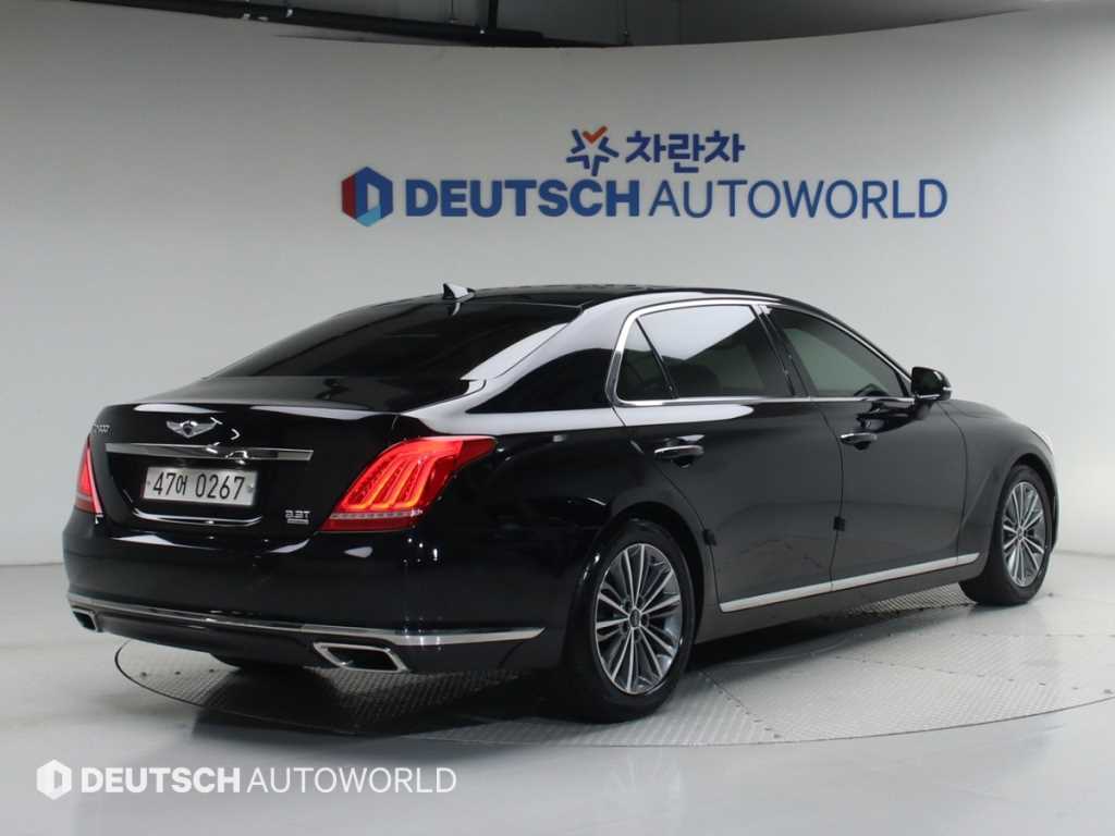 제네시스 EQ900 3.3 T-GDI AWD 프리미엄 럭셔리 사진 2/20