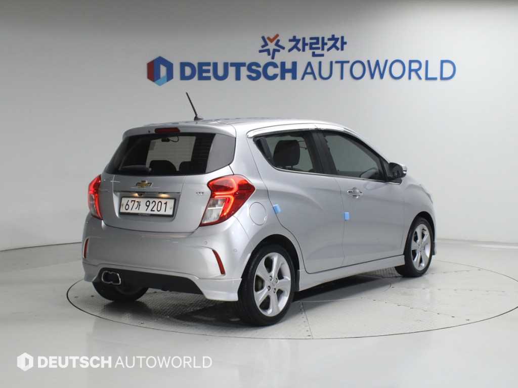 쉐보레 스파크 LT Plus M/T 사진 2/20