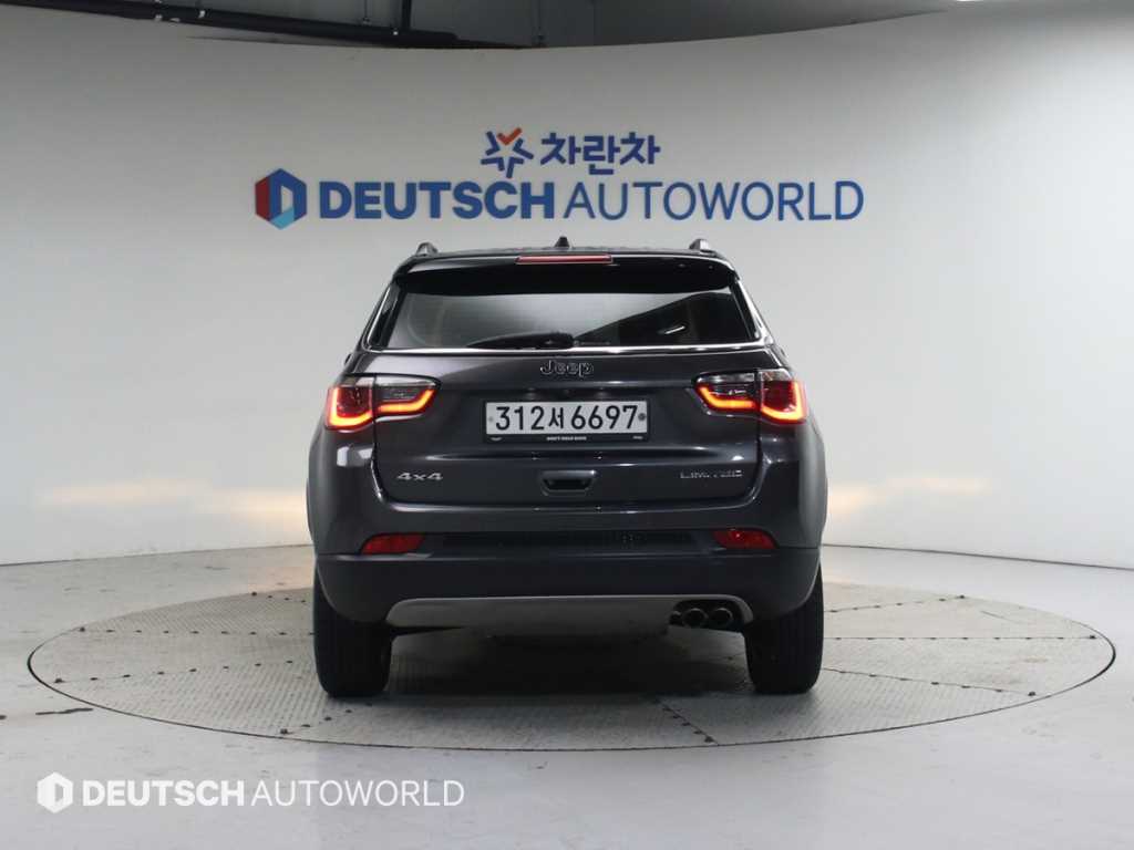 Jeep Compass 2.4 AWD Limited 5