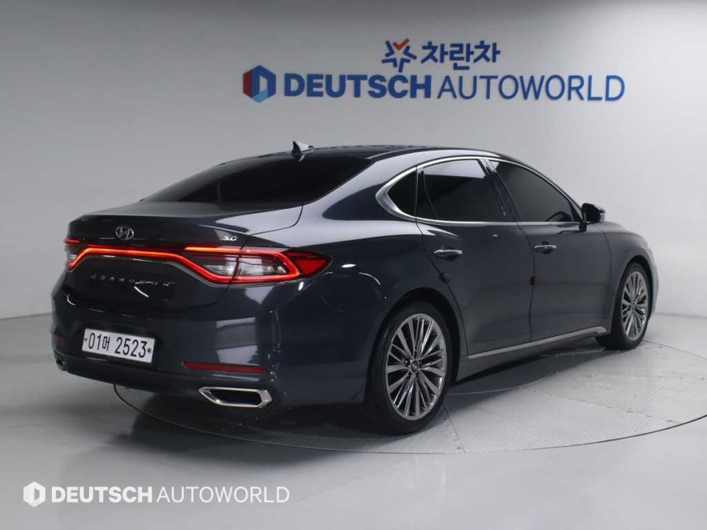 현대 그랜저 3.0 GDI 익스클루시브 사진 2/20