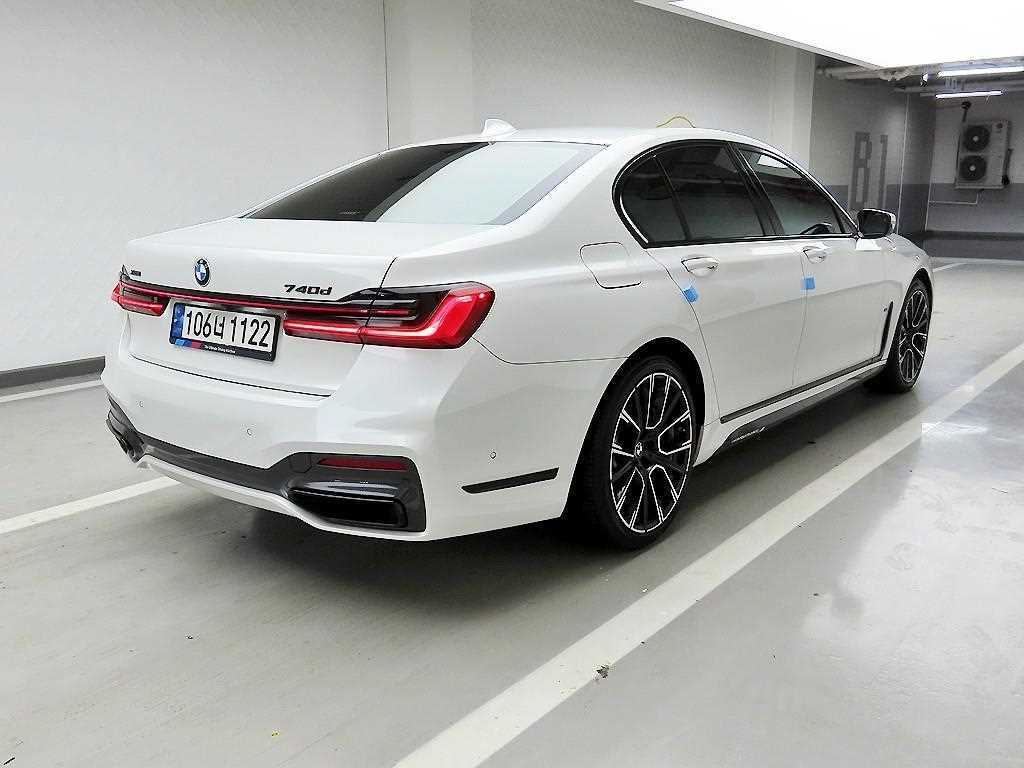 BMW 7 Series 730d xDrive M Sport 5