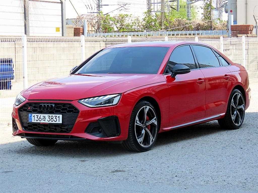 아우디 S4 3.0 TFSI 콰트로 사진 2/20