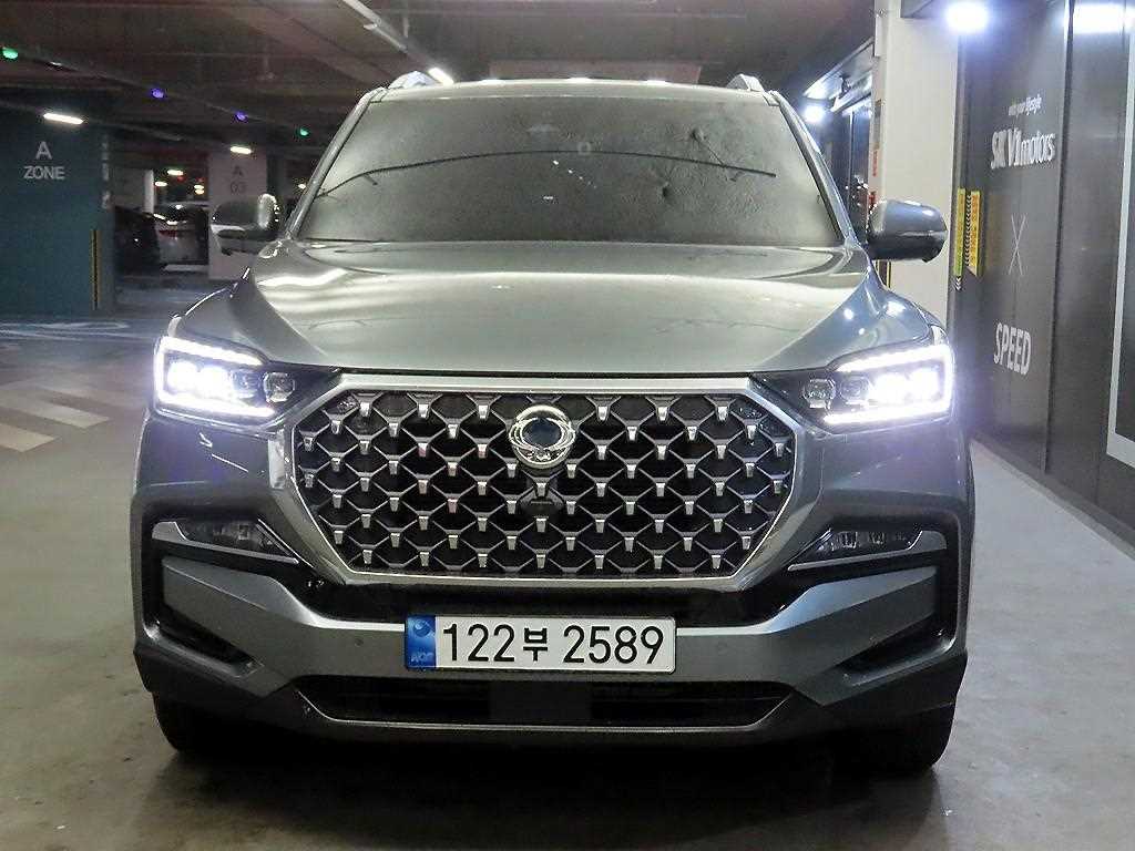 KGM 렉스턴 디젤 2.2 4WD 마스터 사진 2/20