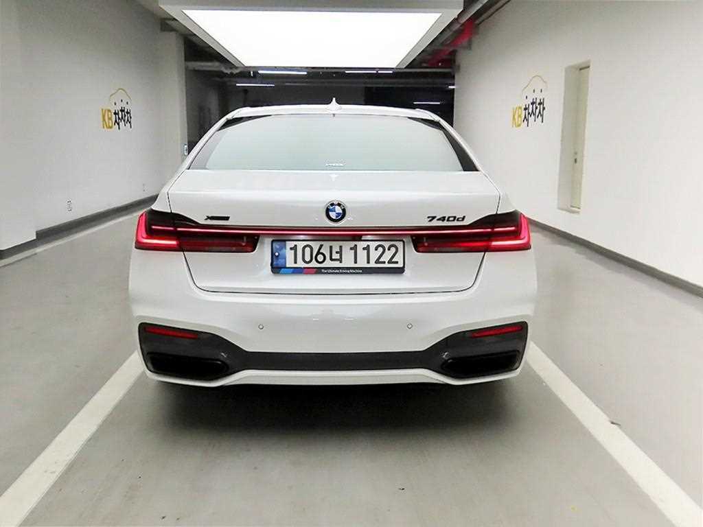 BMW 7 Series 730d xDrive M Sport 4