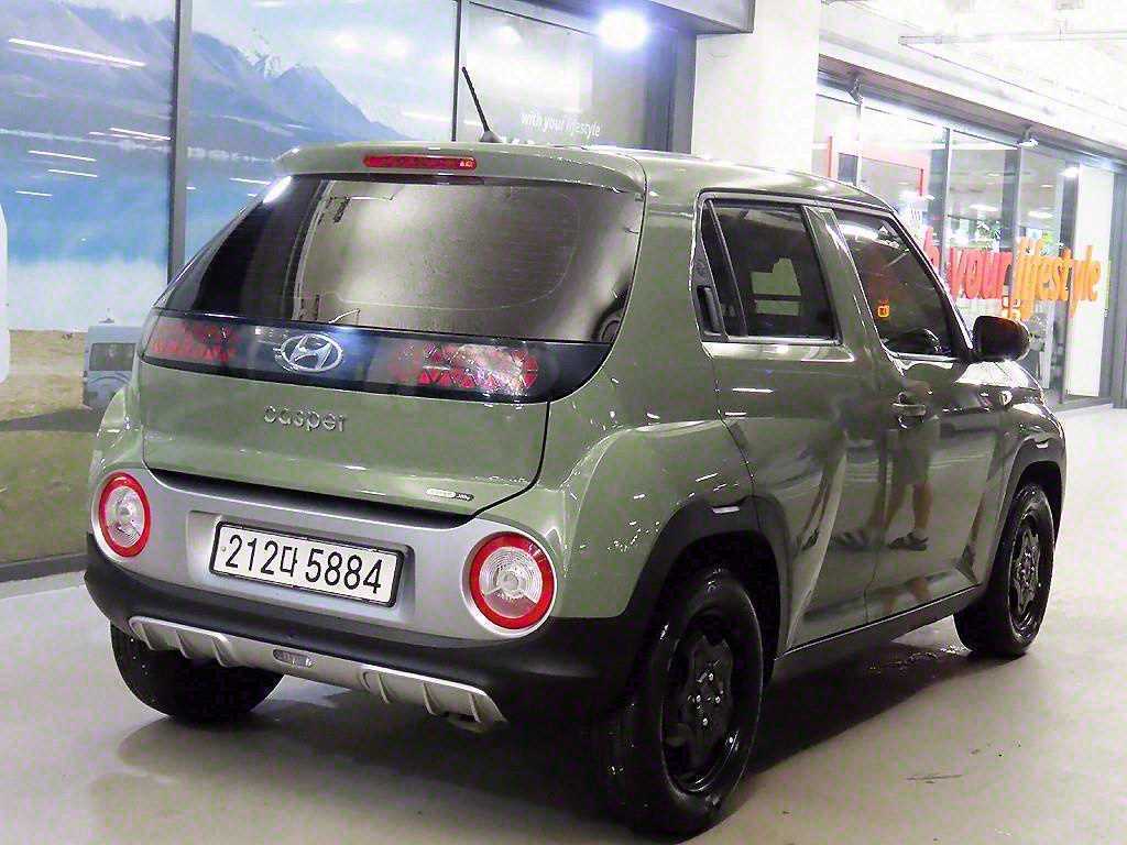 Hyundai Casper 1.0 Gasoline Turbo Van Smart — фото 4