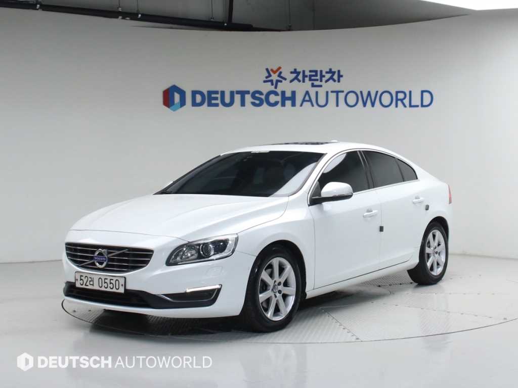 뉴S60 D3 2016년식